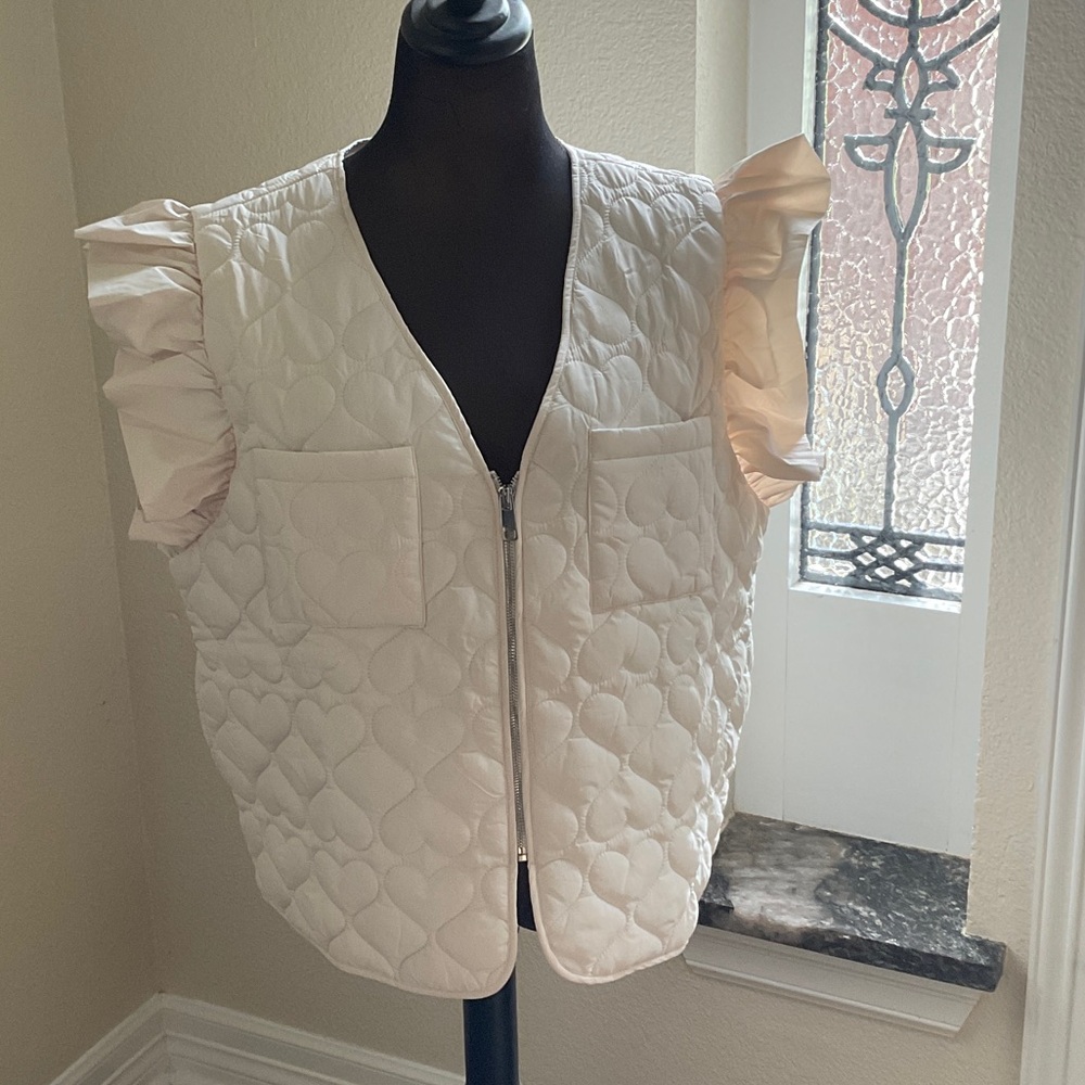 Women's Quilted V-Neck White Vest with Ruffle Sleeve Detail